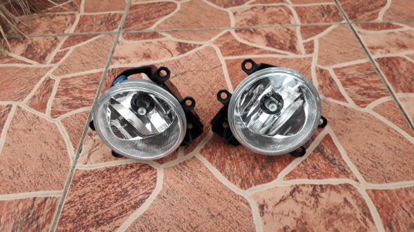 ไฟตัดหมอก TOYOTA Hilux Revo แท้