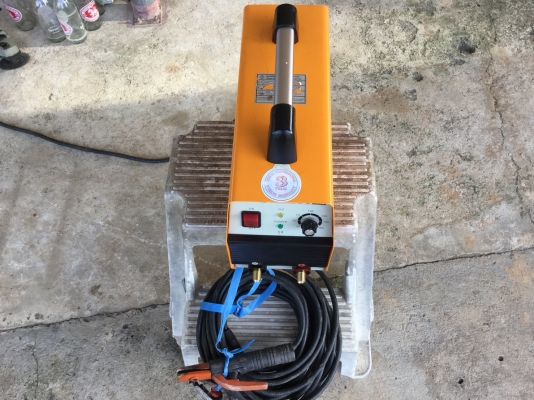 ขายตู้เชื่อมอินเวอเตอร์มือ2 ยี่ห้อ ROWEL รุ่น ARC160 พร้อมสายเชื่อม ใช้งานได้ปกติ เชื่อมงานหนักได้ เชื่อมได้ถึง 3.2 มิลไม่มีตัด