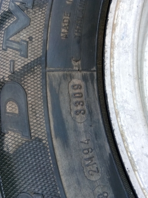 ล้ออะไหล่ แม็คกระบะ 6รู ขอบ14 พร้อมยาง ขาย400