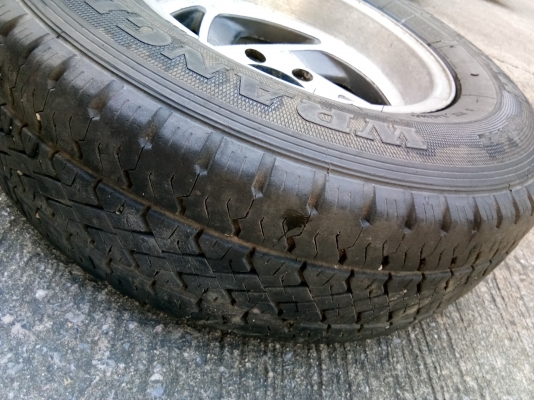 ล้ออะไหล่ แม็คกระบะ 6รู ขอบ14 พร้อมยาง ขาย400