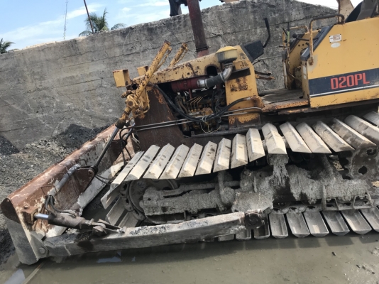 รถแทรกเตอร์ KOMATSU D20PL-6 รถพร้อมใช้งาน