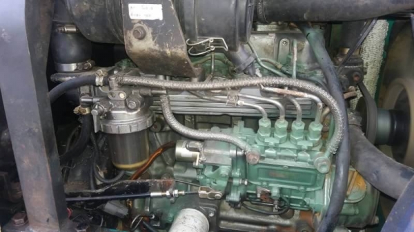 รถแบคโฮ KOMATSU PC40R - 8. สนใจติดต่อ 081 - 6079515