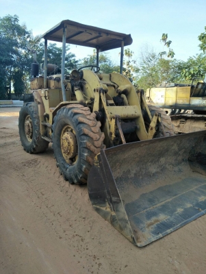 ขายด่วนรถตักล้อยางCAT922