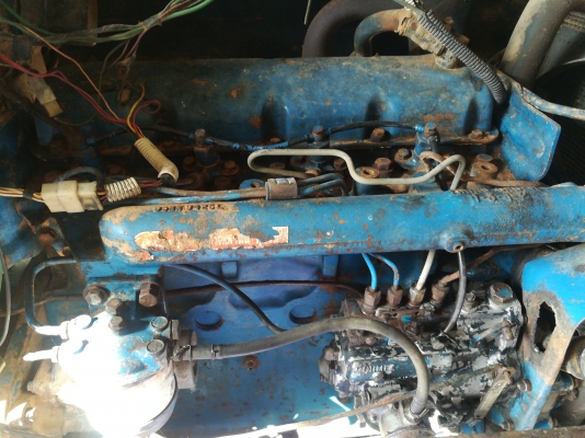 ขายรถไถรุ่น77t3ระบบไฮโดลิคแปลงเป็น6600แล้ว