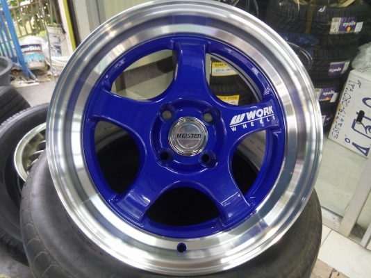 แม็กใหม่เอสวัน สีน้ำเงินกากเพชร ราคา 4 วง 7900 พร้อมยางใหม่ 12900 บาท