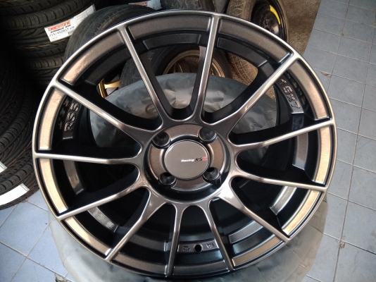 แม็กใหม่ ขอบ 15 ค่ายเลนโซ่ ราคา 4 วง 8500 บาท พร้อมติดตั้ง