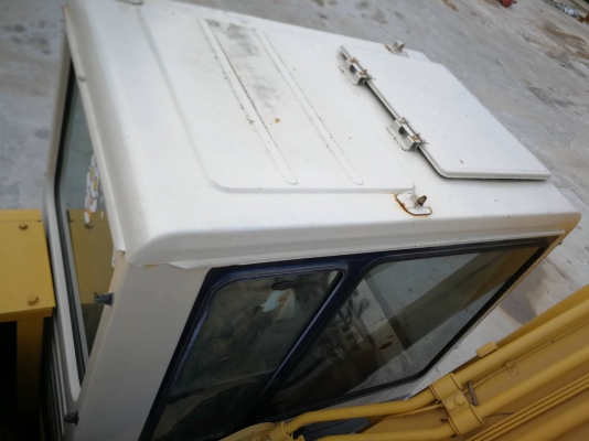 Komatsu PC200-5 สภาพเต็มตามรุ่น เก็บบางส่วน สวยเดิม เอกสารเล่ม