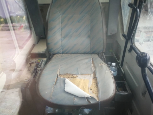 Komatsu PC200-5 สภาพเต็มตามรุ่น เก็บบางส่วน สวยเดิม เอกสารเล่ม