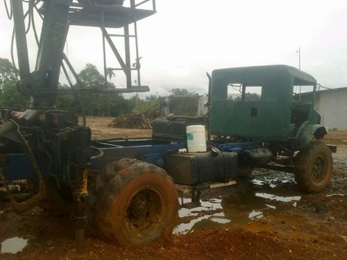 ฝากขาย รถหกล้อคีบไม้ ฝากขาย รถหกล้อคีบไม้