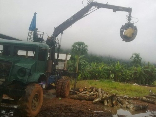 ฝากขาย รถหกล้อคีบไม้