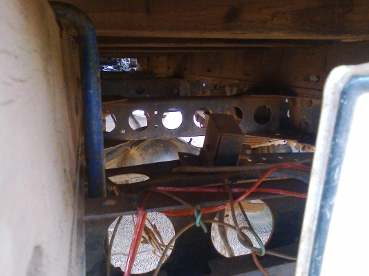 NKR 58 L 110 แรง เพาเวอร์ เกียร์สั้น ยกหัวได้