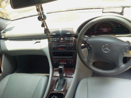 ขาย Benz c200 compresser ปี 2002 รถสวย วิ่งน้อย ล้อ17 พร้อมโอนคับ ขาย Benz c200 compresser ปี 2002 รถสวย วิ่งน้อย ล้อ17 พร้อมโอนคับ