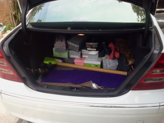 ขาย Benz c200 compresser ปี 2002 รถสวย วิ่งน้อย ล้อ17 พร้อมโอนคับ ขาย Benz c200 compresser ปี 2002 รถสวย วิ่งน้อย ล้อ17 พร้อมโอนคับ