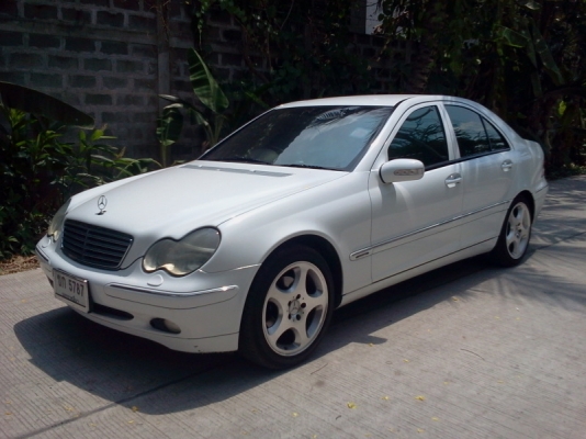ขาย Benz c200 compresser ปี 2002   รถสวย วิ่งน้อย ล้อ17  พร้อมโอนคับ
