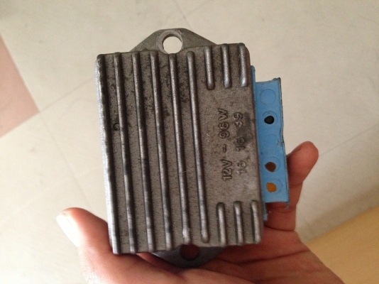 ขายตัวคุมไฟเวสป้าPX150 ราคา250บาทพร้อมส่งครับ