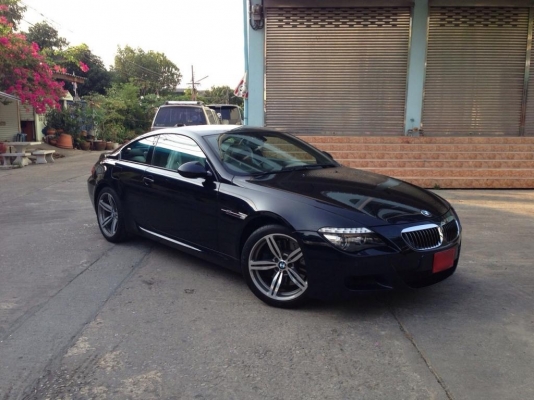 ขาย BMW M6 V10 ปี 2011 สีดำ เกียร์ smg