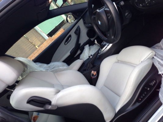 ขาย BMW M6 V10 ปี 2011 สีดำ เกียร์ smg