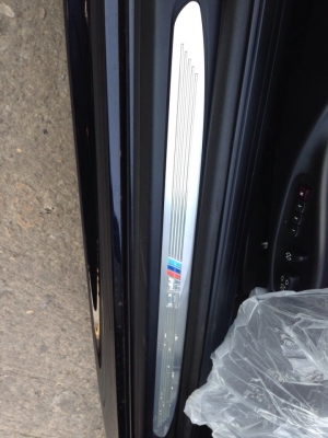 ขาย BMW M6 V10 ปี 2011 สีดำ เกียร์ smg