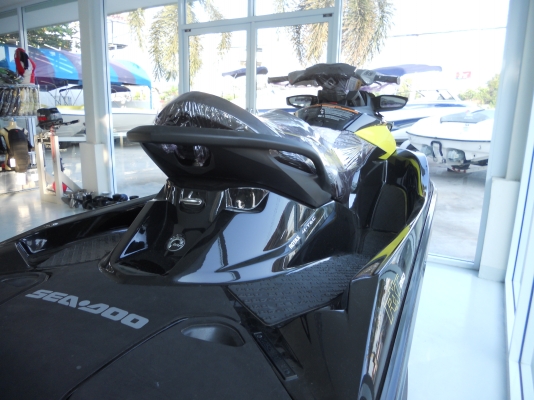 ขายเจ็ตสกี NEW SEADOO RXT-X 260 ปี 2012 ราคา 580,000.- ขายเจ็ตสกี NEW SEADOO RXT-X 260 ปี 2012 ราคา 580,000.-