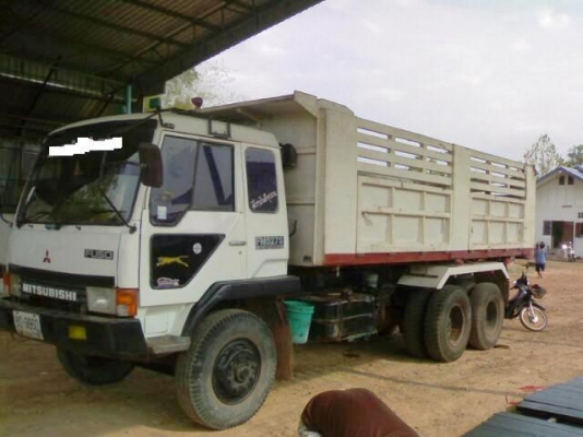 ขายด่วน..รถสิบล้อ MITSUBISHI FN527 S ปี 39 ช่วงล่างใหญ่ เบรคใหญ่ เกียร์ 10 สปีด รถสวย มีทะเบียนครบ ราคาต่อรองได้.