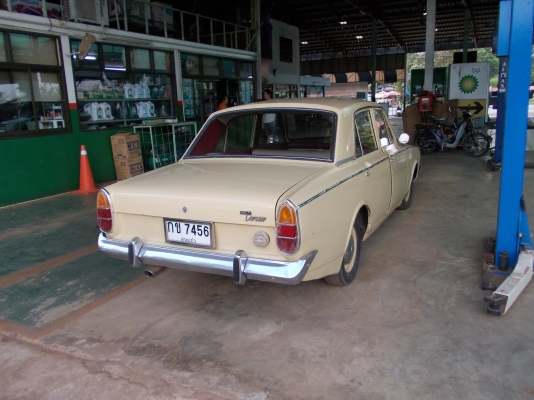 ขายรถเก๋งอเมกันโบราณมีทะเบียนเดิมๆถูกๆครับ