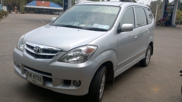 ขาย TOYOTA  AVANZA  1.5J  เบนซิน + LPG หัวฉีด