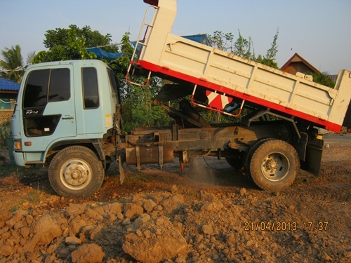 ขายรถบรรทุกหกล้อดั้มดินฮีโน่หัวสิงห์ไฮเทค KR300 เครื่อง HO7C