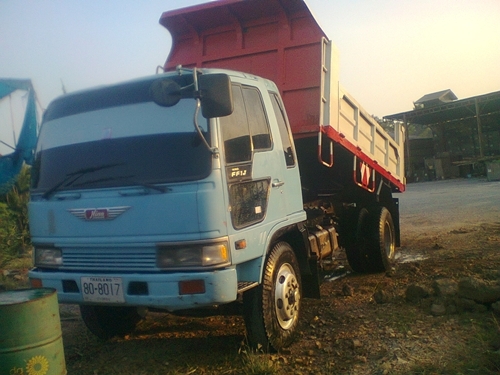 ขายรถบรรทุกหกล้อดั้มดินฮีโน่หัวสิงห์ไฮเทค KR300 เครื่อง HO7C