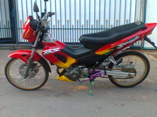 ขาย SONIC125 แต่งสวยๆ+แรงๆ ขาย SONIC125 แต่งสวยๆ+แรงๆ