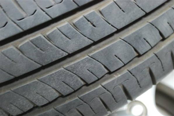 ขายล้อพร้อมยาง D-MAX