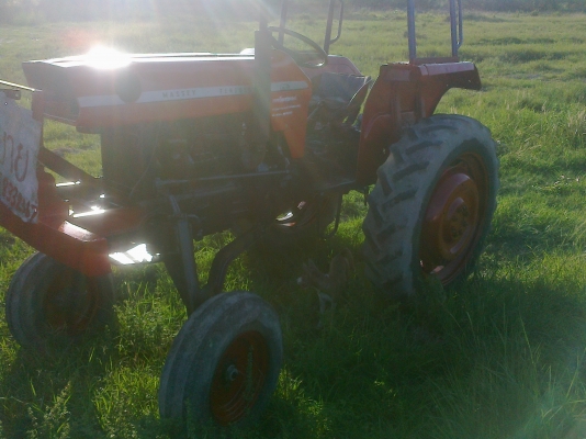 ขายรถไถ massy165 ยกสูง ใช้งานได้เลย ขายรถไถ massy165 ยกสูง ใช้งานได้เลย