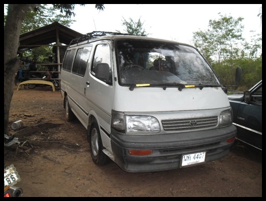 รถตู้หัวจรวด ปี96 สภาพดี ขายด่วนๆราคาถูก