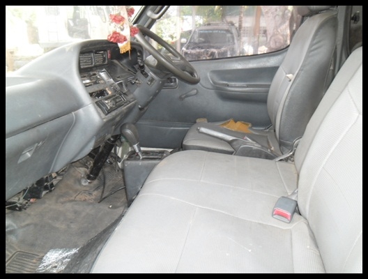 รถตู้หัวจรวด ปี96 สภาพดี ขายด่วนๆราคาถูก