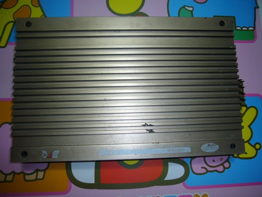 ขายเพาเวอร์แอมป์ 100W x 4ch สนใจโทร 0816172355 สมร