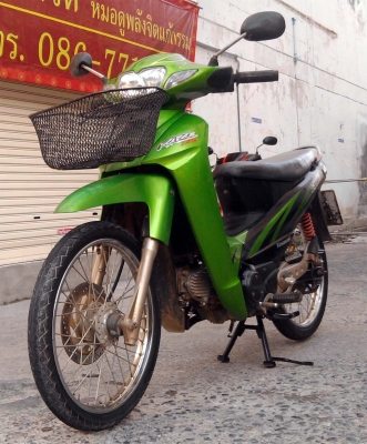 ขออนุญาติขาย  KAWASAKI KAZE 125 รถบ้านเดิมๆ สีเขียวดำ