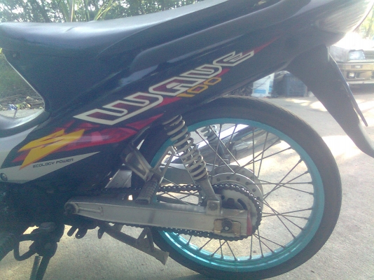 wave100 ของถูกและดีคับ ชุดสีสวย เครื่องแน่น มาลองสตาร์ทดู รถไม่ได้ล้างนะคับ