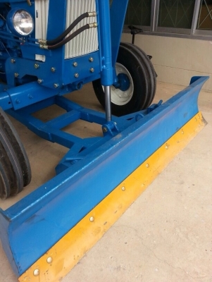 รถไถ FORD 4600 (ใหม่ไทย) ใบดันหน้าใหม่ ผานหลัง 6 ของใหม่ สภาพใหม่ พวงมาลัยพาวเวอร์ ยางหลังใหญ่