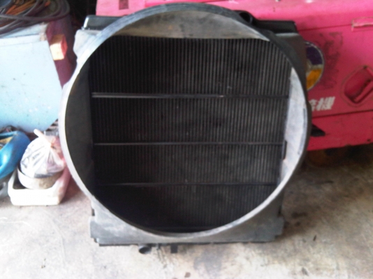 หม้อน้ำ VOLVO FL 7-10