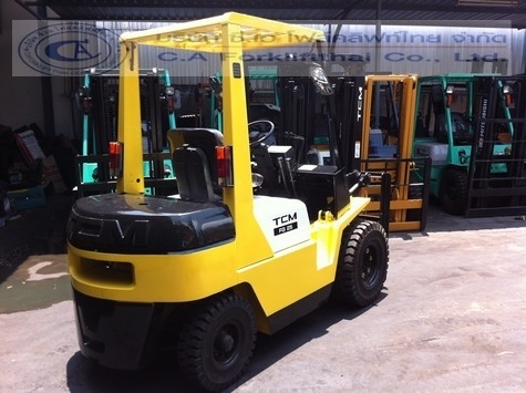 ขายรถ โฟล์คลิฟท์ TCM รุ่น FG25N5
