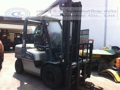 ขาย รถโฟล์คลิฟท์ NISSAN รุ่น SB-Y6L02