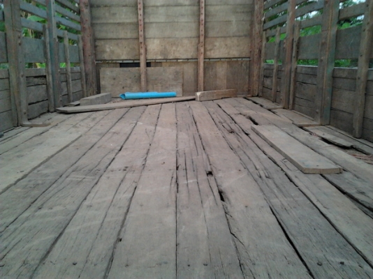 ขาย 6ล้อ ISUZU 120 NPR66LX5S ห้างแท้ ปี38 เครื่องเดิม4HF1 120แรงฝาดำ แห้งดี แรงดีไม่เยิ้ม ช่วงล่างแน่นคัสซีเดิมๆดีมีสนิมบ้าง(ต้องเก็บสี) Fหลัง กระบะพื้นไม้คอกไม้ สภาพดี ยาว4.30ม. หัวบางต้องมีเก็บบางชิ้น ภายในโอเคยางดี3เส้น ขายตามสภาพ รถต้องมีเก็บงานครับ เ