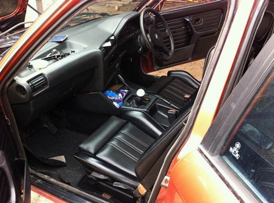 ขายถูกที่สุด BMW E30 เครื่อง1600Cc ใหม่จบพร้อมขับกลับ ราคา 79,000 บาท ต่อรองได้ครับ ขายถูกที่สุด BMW E30 เครื่อง1600Cc ใหม่จบพร้อมขับกลับ ราคา 79,000 บาท ต่อรองได้ครับ