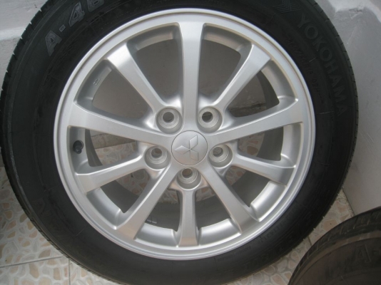 ขายล้อแม็ก Mitsubishi lanser 16"x6.5" 5รู114 et+46 + ยาง (081-3747940)