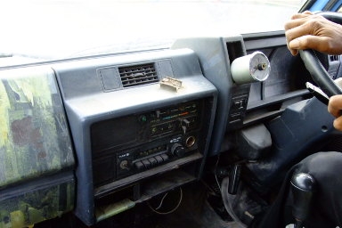 ขายหกล้อดั้ม NKR 110 แรง พวงลัยเพาเวอร์ เอกสานพร้อมโอน รถพร้อมใช้งาน แอร์ต้องไปเช็กหน่อย