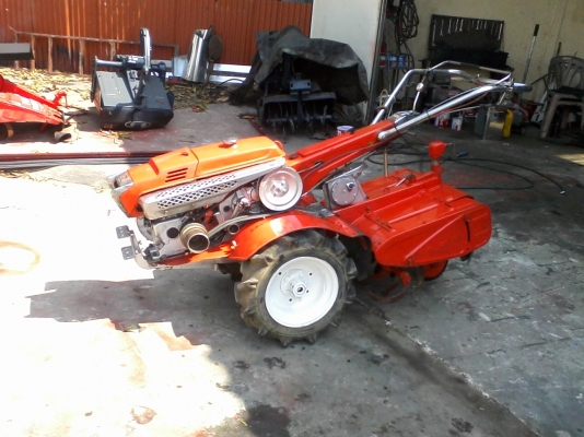 ขายรถพรวนดินญี่ปุ่นคูโบต้ารุ่น T-65 เบนซิล 6.5แรง มือสอง พร้อมอุปกรณ์