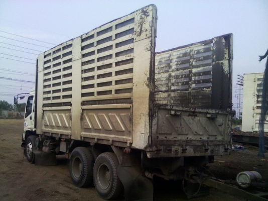 ขายด่วน Isuzu Deca Euro2 (270 hp.) ปี 49 มีทั้งหมด 5 พ่วงครับ กระบะสามมิตรลอนเฉียง ไม่ดั้ม