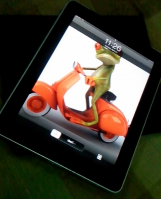 ขายไอแพด1 3g16สภาพ90\%ครับขาย6900สนใจ0853647170