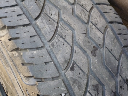 ขายยาง Yokohama 265/70 R16 2 เส้น ขายยาง Yokohama 265/70 R16 2 เส้น