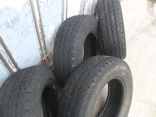 ยาง BRIDGESTONE 215/70R15 ปี10 4 เส้น