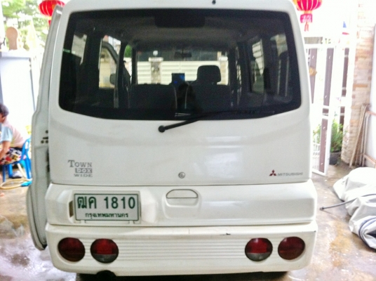 ขายรถตู้เล็ก mitsubishi